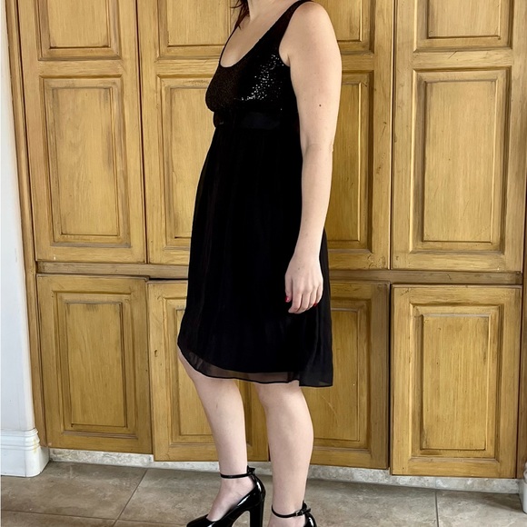 LBD 🎀 - Picture 4 of 8